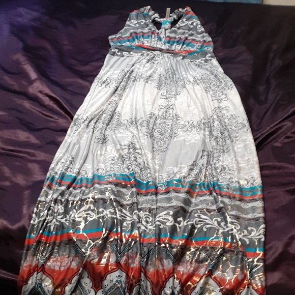 V-Neck maxi dress - Picture 1 of 1